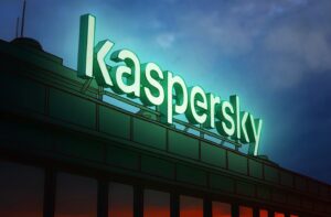 Kaspersky anuncia que ha completado con éxito la auditoría de Control de Organización de Servicios (SOC 2, por sus siglas en inglés) Tipo 2 después de un período de prueba de seis meses. Esta certificación respalda que el desarrollo y publicación de las bases antivirus de Kaspersky están protegidas por fuertes controles de seguridad frente a cambios no autorizados.